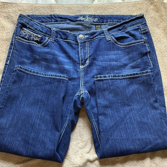 Love Indigo Pants - Love Indigo 20W denim capris